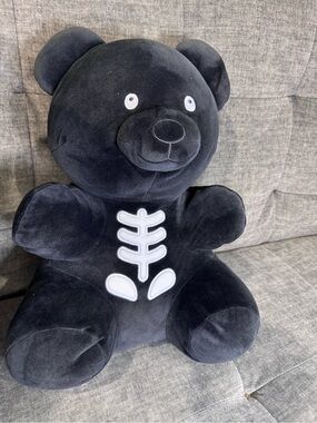 Gummy Bear Plush 18” Black Skelton Way To Celebrate Halloween
